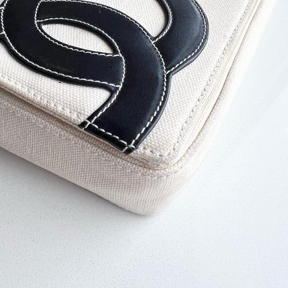 RARE Vintage Chanel No. 5 Canvas Chain Flap Bag - Picture 9 of 12